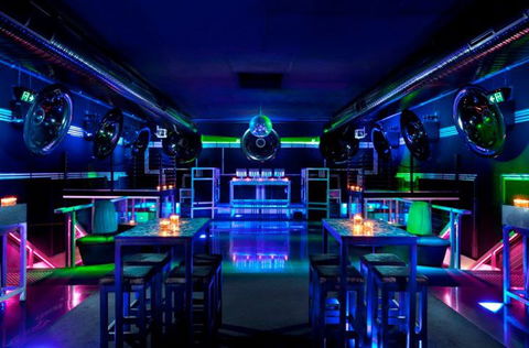 Jett Black - Darwin Holiday 1