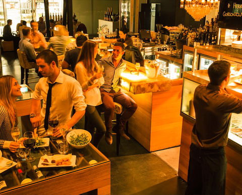 Cru Bar - Darwin Holiday 1