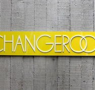 Changeroom - Darwin Holiday