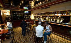 Coach And Horses Hotel - Darwin Holiday 1