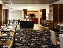 Lobby Lounge And Terrace - Darwin Holiday 2