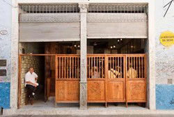 La Bodeguita Del Medio - Darwin Holiday 2