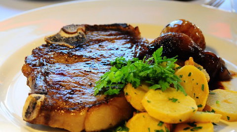 Orient Hotel Restaurant - Darwin Holiday 0