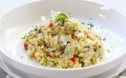 Avenue On Chifley - Darwin Holiday 1