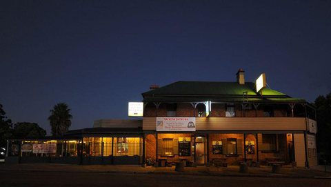 Bushrangers Bar & Brasserie - Darwin Holiday 1