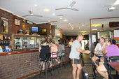 Corroboree Park Tavern - Darwin Holiday 1