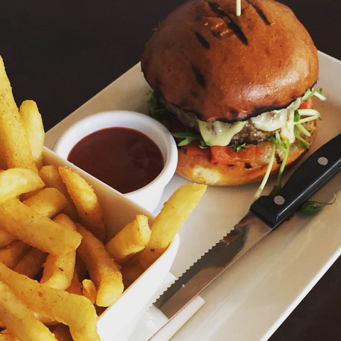 Sunnyside Tavern - Darwin Holiday 1