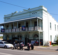 Tattersalls Hotel