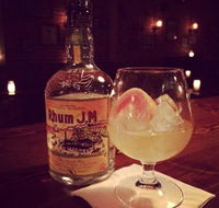 Sneaky Tony's - Darwin Holiday