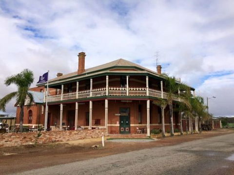 Greenhills Inn - Darwin Holiday 2