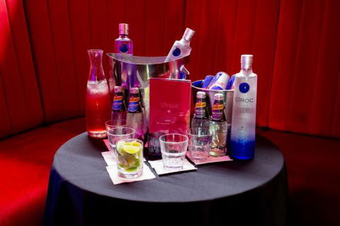 The Met - Darwin Holiday 1