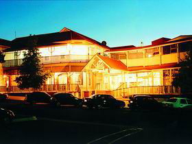 Loxton Community Hotel Motel - Darwin Holiday 0