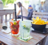 BAR BLAQ - Darwin Holiday