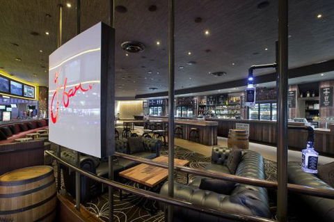 JBar - Darwin Holiday 1