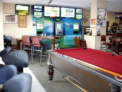 Oxford Hotel - Darwin Holiday 3