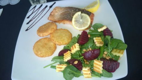 Baltimore’s Restaurant - Darwin Holiday 1