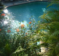 Avoca Beach Hotel - Darwin Holiday