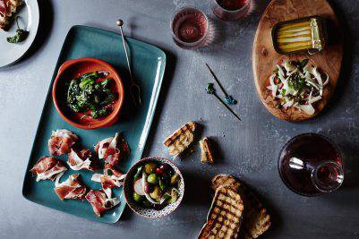 St Elmo Dining Room & Bar - Darwin Holiday 1