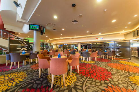 Rockhampton Leagues Club - Darwin Holiday 1