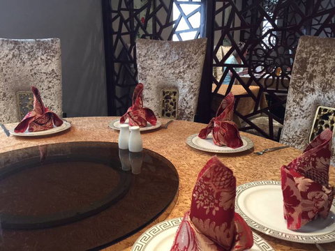 Dragon Palace - Darwin Holiday 0