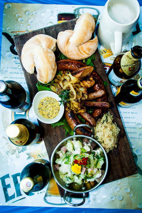 Denmans Beer Cafe - Darwin Holiday 4