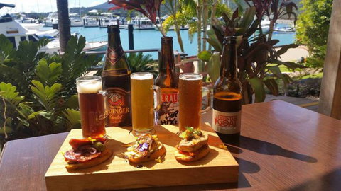 Denmans Beer Cafe - Darwin Holiday 5