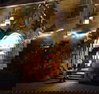 Abbey of the Roses - Christmas in July - Darwin Holiday