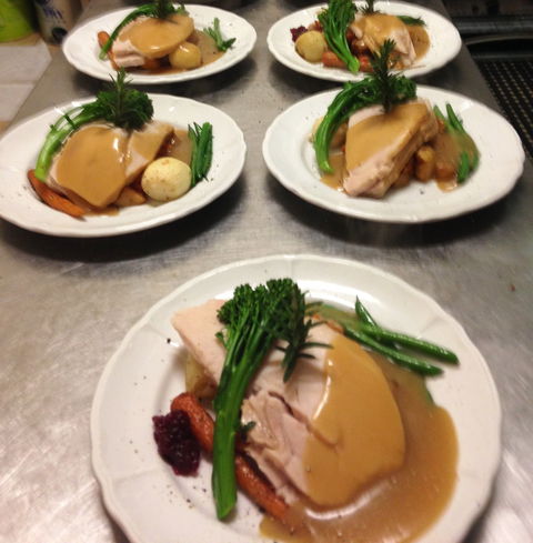 Abbey Of The Roses - Christmas In July - Darwin Holiday 2