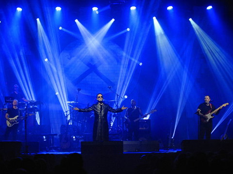 Echoes Of Pink Floyd - A Journey Through Time - Darwin Holiday 0