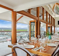 Hemingway's Brewery Cairns Wharf - Darwin Holiday