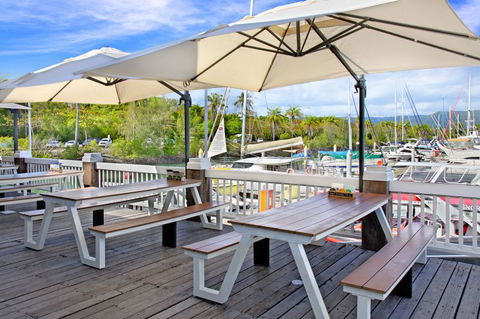 Hemingway's Brewery Port Douglas - Darwin Holiday 0