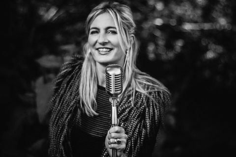 Fireside Jazz Dinner With Ella’s Holiday - Darwin Holiday 0