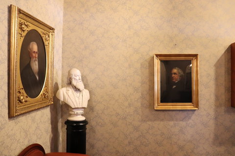 Free Tour Of NSW Parliament - Darwin Holiday 2