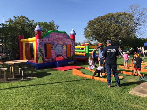 Mathoura Country Kids Festival - Darwin Holiday 0