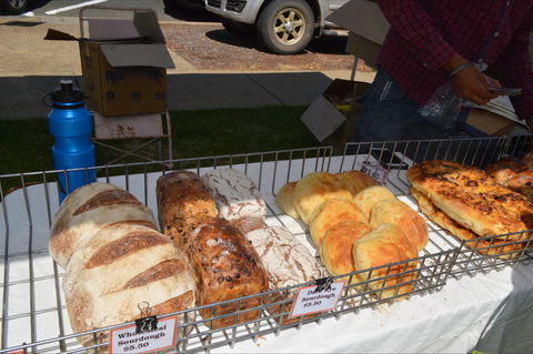 Naponda Farmers Market - Darwin Holiday 1