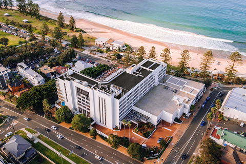 New Years Eve Party - Novotel Wollongong Northbeach - Darwin Holiday 0