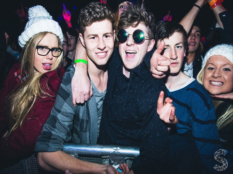 Snowtunes Music Festival - Darwin Holiday 1