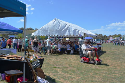 Yankalilla Show - Darwin Holiday 1