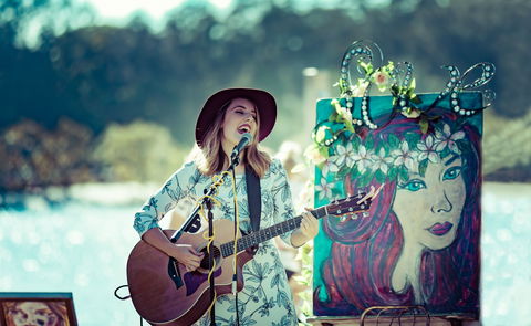 Buskers By The Lake - Darwin Holiday 2