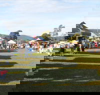Clarence Town Markets - Darwin Holiday