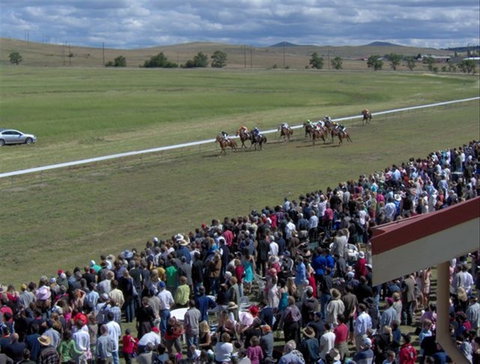 Cooma Sundowners Cup - Darwin Holiday 0