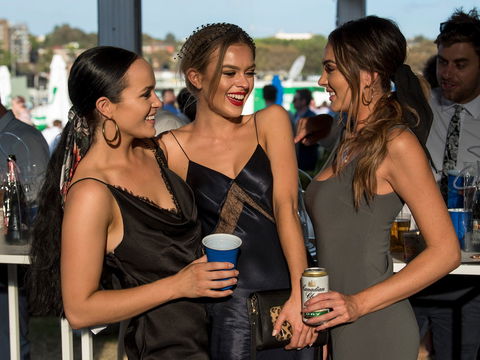 Cup Day - Darwin Holiday 2