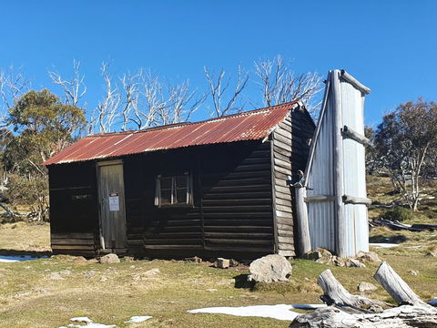 Hedonistic Hiking's Razorback To Harrietville - Darwin Holiday 0