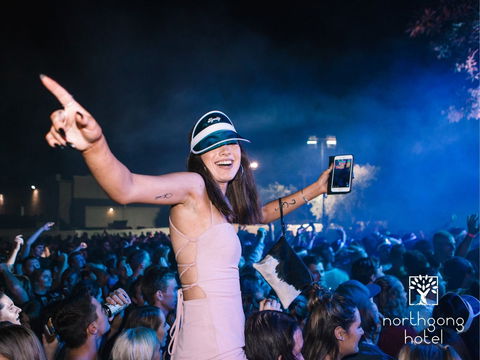 North Gong New Year's Eve - Darwin Holiday 0