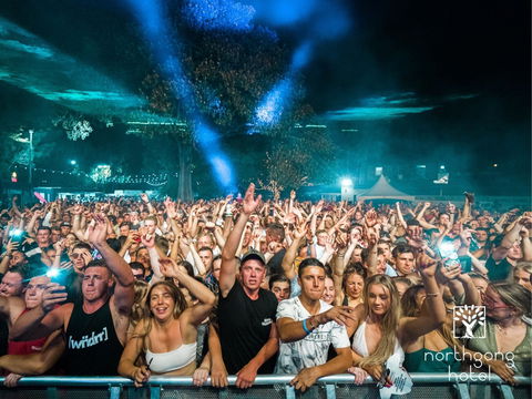 North Gong New Year's Eve - Darwin Holiday 2