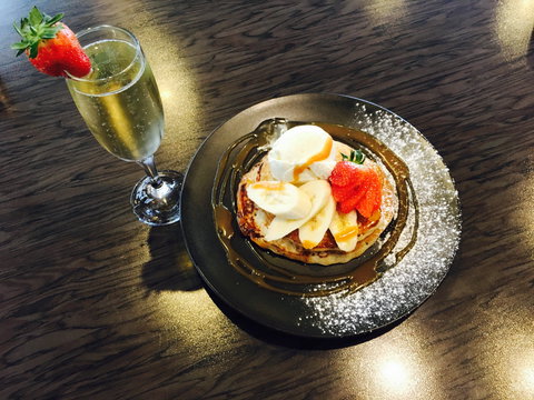 Port Lincoln Long Lunch - Darwin Holiday 0