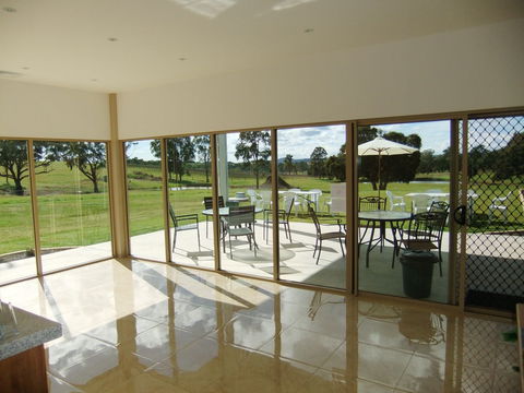 Razorback Ridge Wines Open Weekends - Darwin Holiday 2