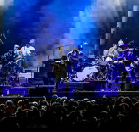 Red Hot Summer Tour - Batemans Bay - Darwin Holiday