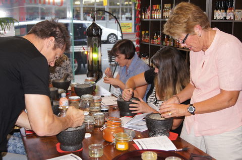 Red Hot Chilli Pepper Spice Blending Class - Darwin Holiday 1