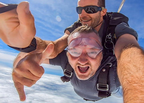 Skydive Cobar - Darwin Holiday 0